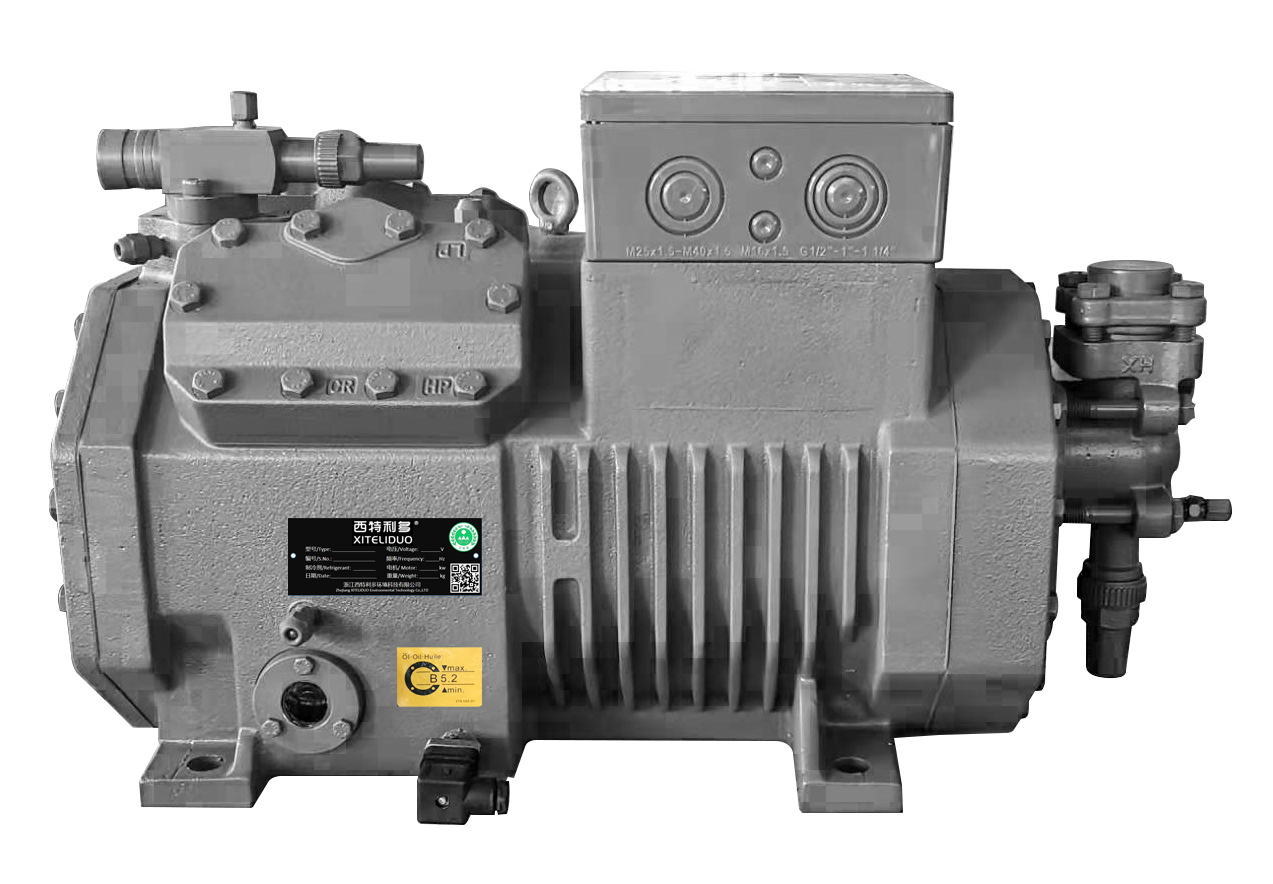 Medium four cylinder refrigeration compressor